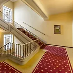Dorma Alfonso Viii פלאסנסיה
