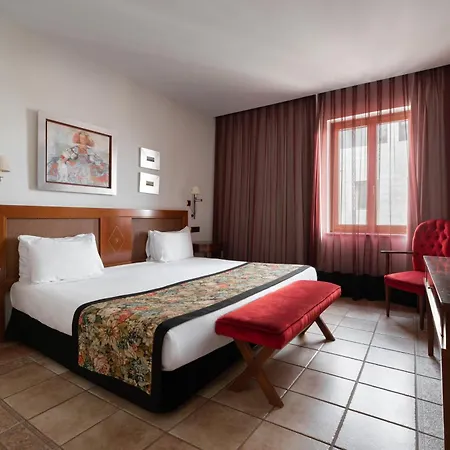Dorma Alfonso Viii 4* Plasencia
