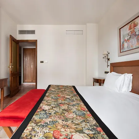 Hotell Dorma Alfonso Viii Plasencia