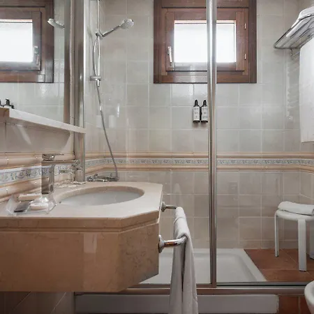 Hotell Dorma Alfonso Viii