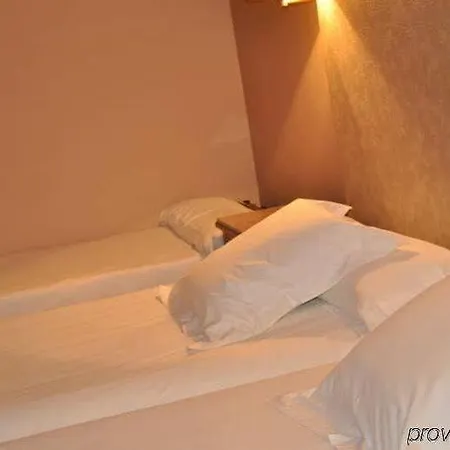 Hotel Exe Alfonso Viii 4*