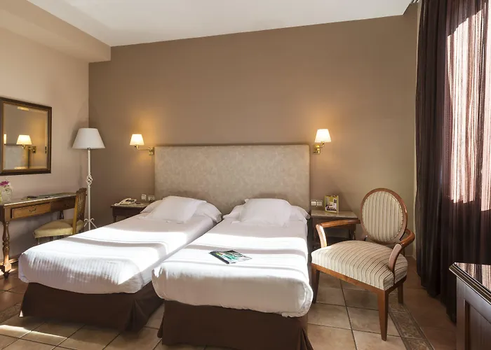 Dorma Alfonso Viii Plasencia