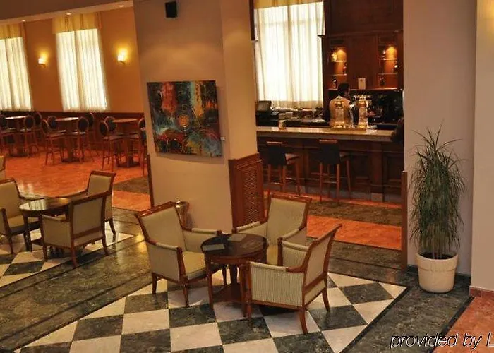 Dorma Alfonso Viii Hotell Plasencia